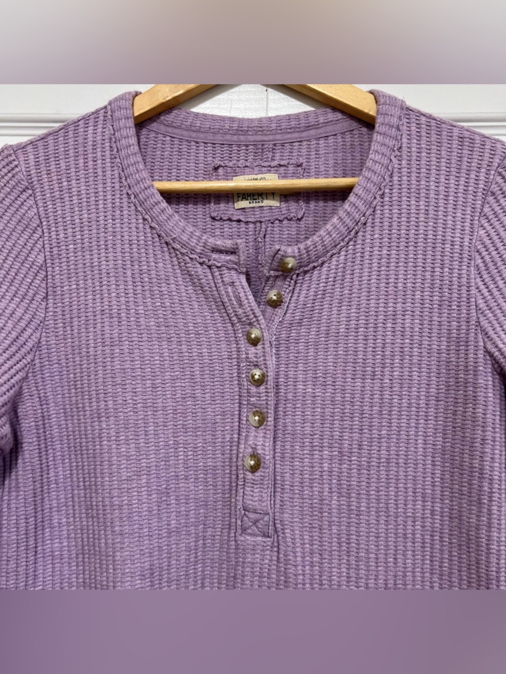 Faherty Legend Apres Waffle Henley Top Long Sleeve Lavender Women's Medium - Picture 4 of 14